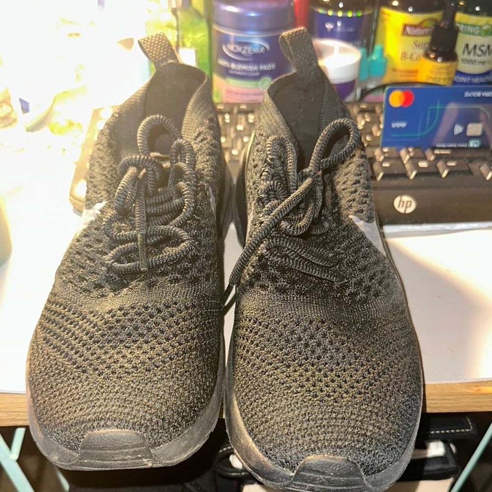 Nike Black Lightweight Sneakers with Mesh Upper